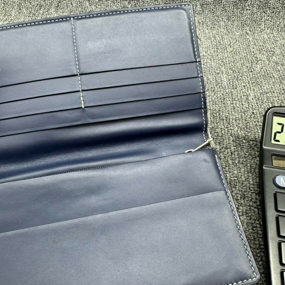 100% Authentic Goyard Leather Wallet - Picture 11 of 13